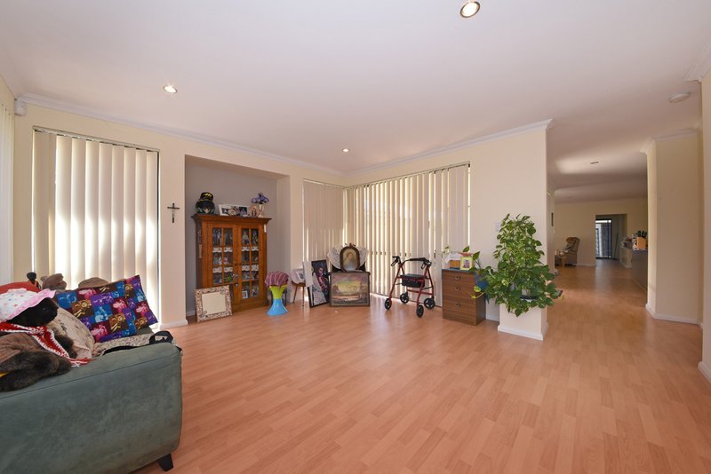 Photo - 18 Admiralty Road, Jindalee WA 6036 - Image 3