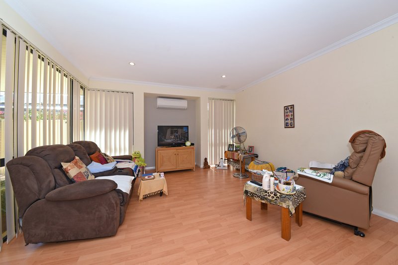 Photo - 18 Admiralty Road, Jindalee WA 6036 - Image 13