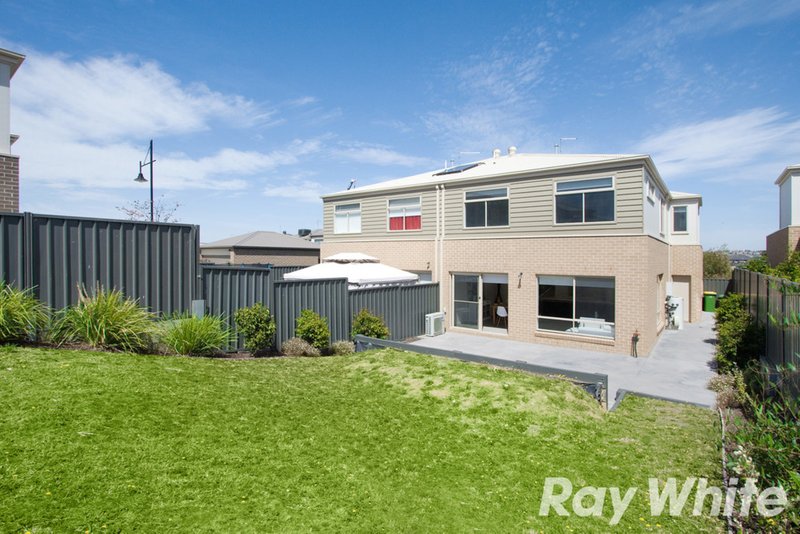 Photo - 18 Adriatic Way, Pakenham VIC 3810 - Image 13