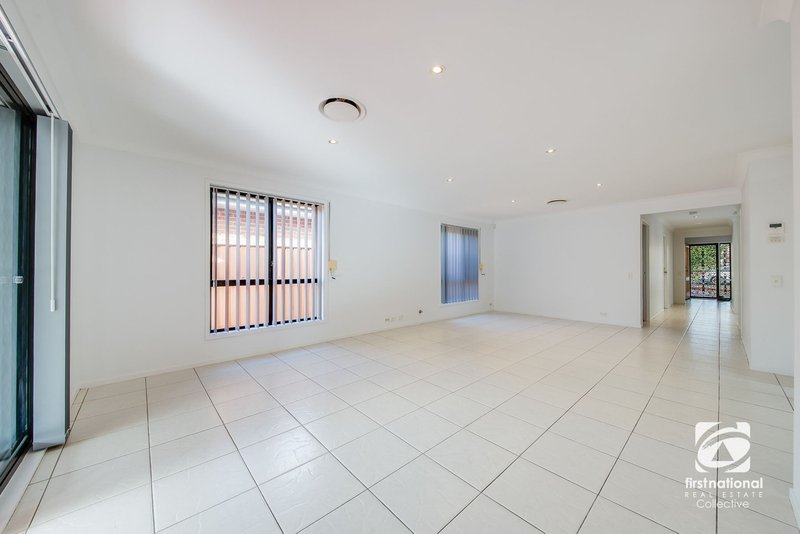 Photo - 18 Ager Cottage Crescent, Blair Athol NSW 2560 - Image 9