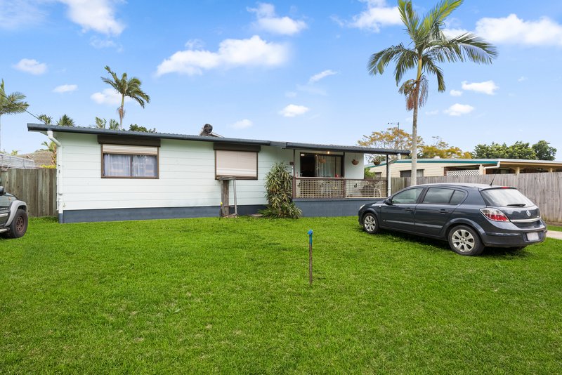 Photo - 18 Airlie Avenue, Deception Bay QLD 4508 - Image 7