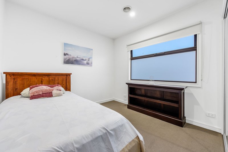 Photo - 1/8 Alfred Street, Noble Park VIC 3174 - Image 12