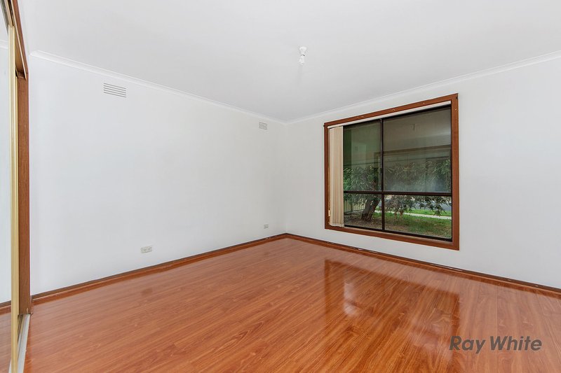 Photo - 18 Allandale Road, Kings Park VIC 3021 - Image 6