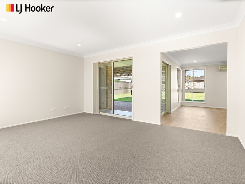 Photo - 18 Allison Avenue, Nowra NSW 2541 - Image 4