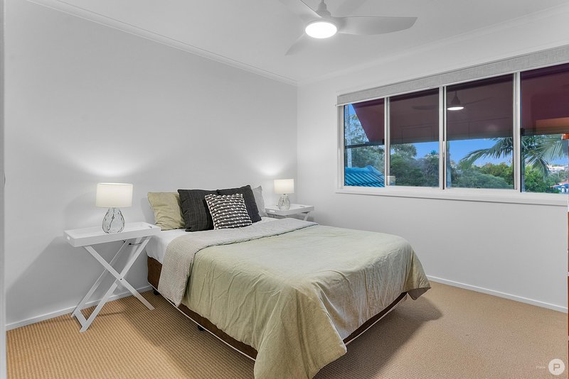 Photo - 18 Alrex Street, Everton Hills QLD 4053 - Image 20