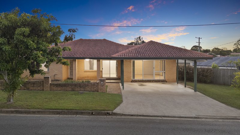 Photo - 18 Aminta Street, Sunnybank QLD 4109 - Image 1