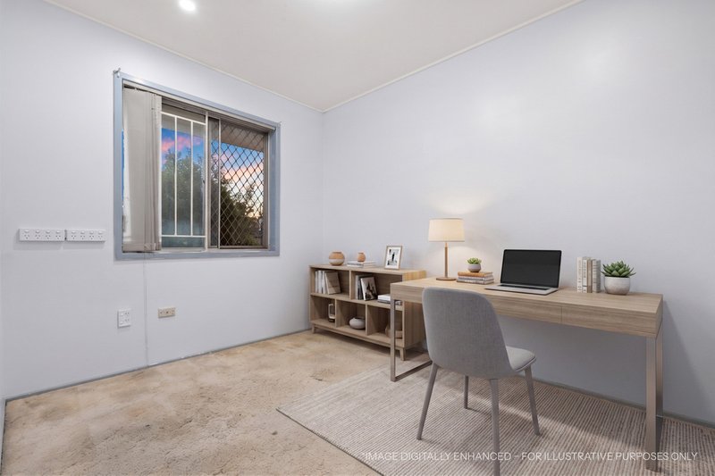 Photo - 18 Aminta Street, Sunnybank QLD 4109 - Image 10
