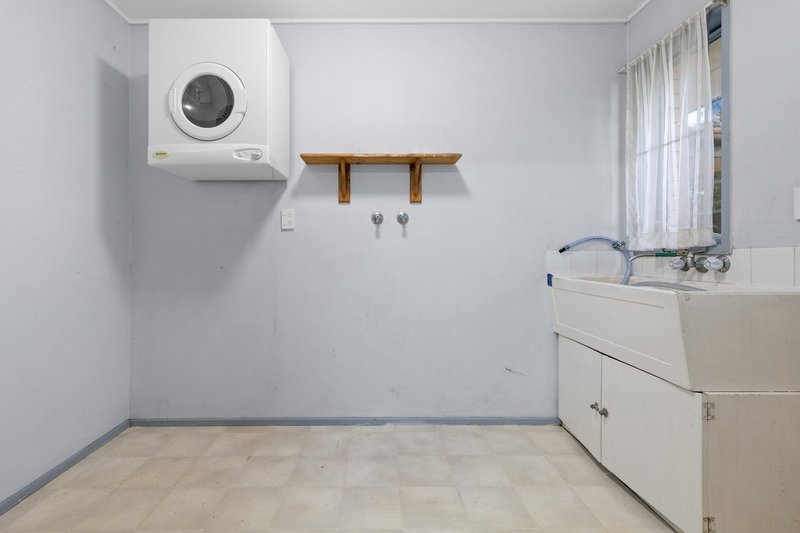 Photo - 18 Aminta Street, Sunnybank QLD 4109 - Image 23