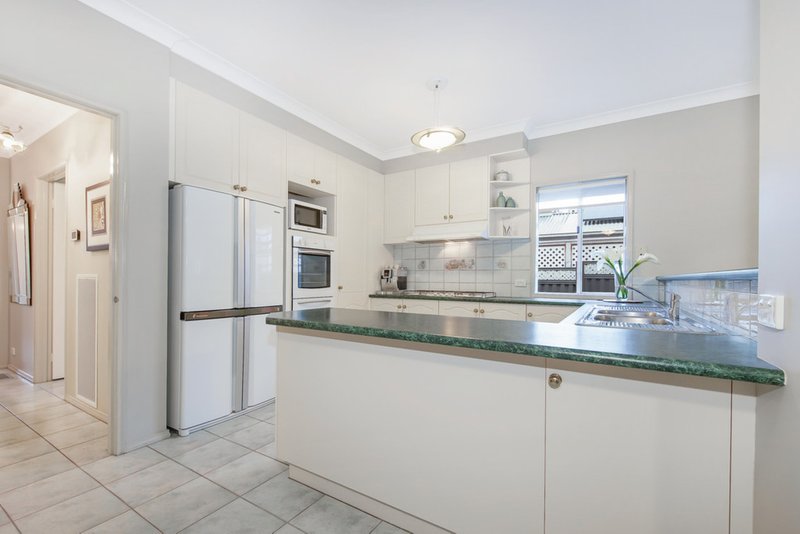 Photo - 18 Andleigh Drive, Mulgrave VIC 3170 - Image 2