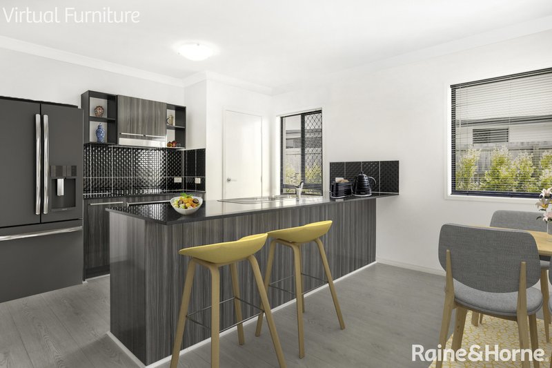 Photo - 18 Angahook Crescent, Upper Coomera QLD 4209 - Image 2