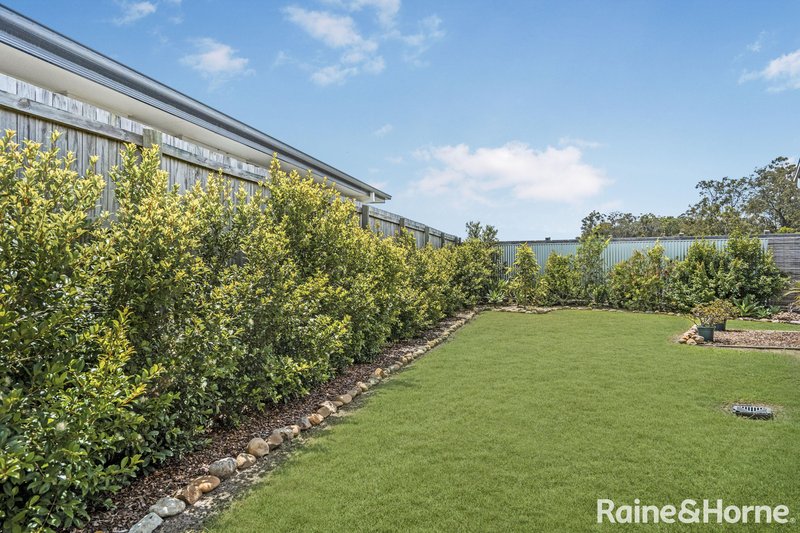 Photo - 18 Angahook Crescent, Upper Coomera QLD 4209 - Image 6