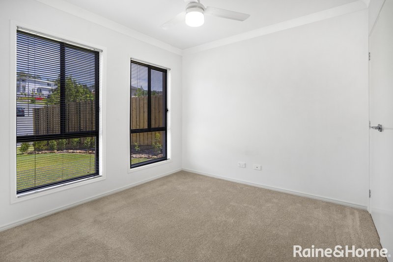 Photo - 18 Angahook Crescent, Upper Coomera QLD 4209 - Image 13