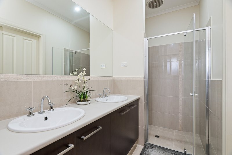 Photo - 18 Anglesea Lane, Seaford Rise SA 5169 - Image 6