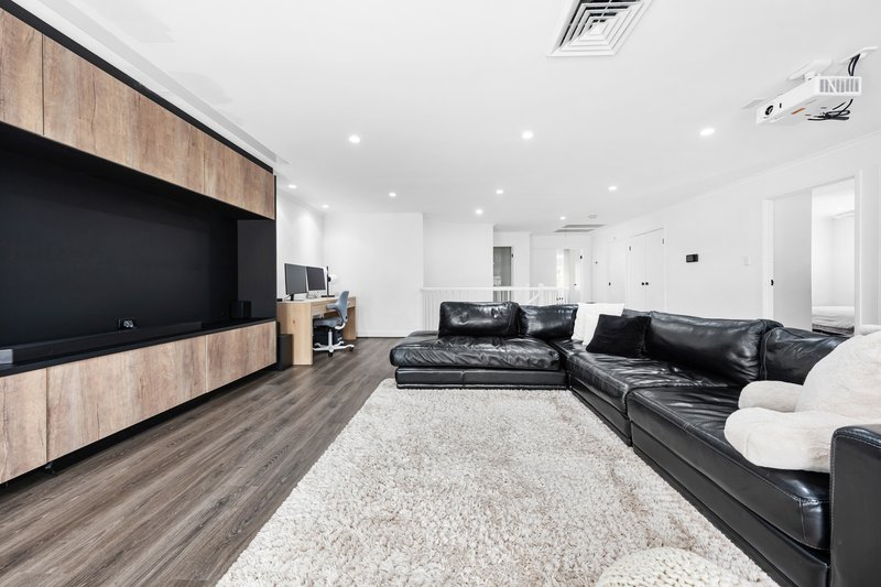 Photo - 18 Anjou Circuit, Cecil Hills NSW 2171 - Image 2