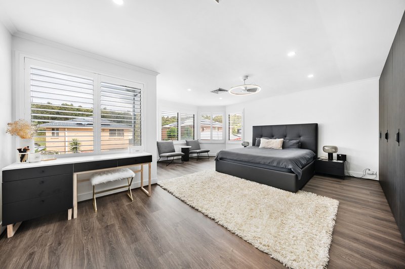 Photo - 18 Anjou Circuit, Cecil Hills NSW 2171 - Image 8