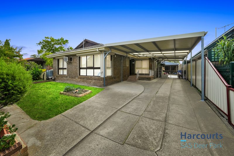 Photo - 18 Appian Drive, Albanvale VIC 3021 - Image 2