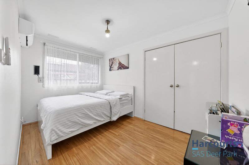 Photo - 18 Appian Drive, Albanvale VIC 3021 - Image 10