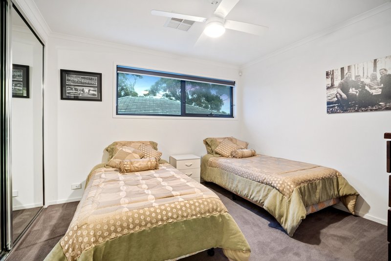 Photo - 18 Apprentice Street, St Clair SA 5011 - Image 10