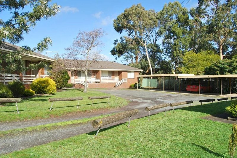 Photo - 1/8 Aquila Court, Ballarat North VIC 3350 - Image 10