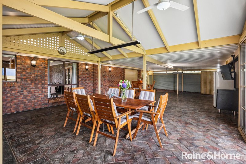 Photo - 18 Arabian Drive, Woodcroft SA 5162 - Image 18