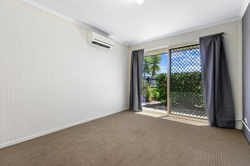 Photo - 18 Archer Drive, Point Vernon QLD 4655 - Image 16