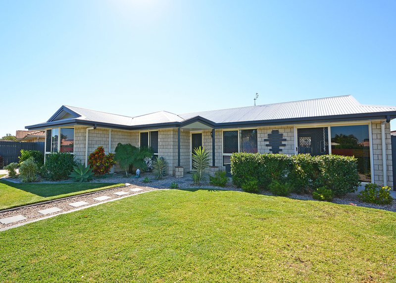 Photo - 18 Archer Drive, Point Vernon QLD 4655 - Image 7