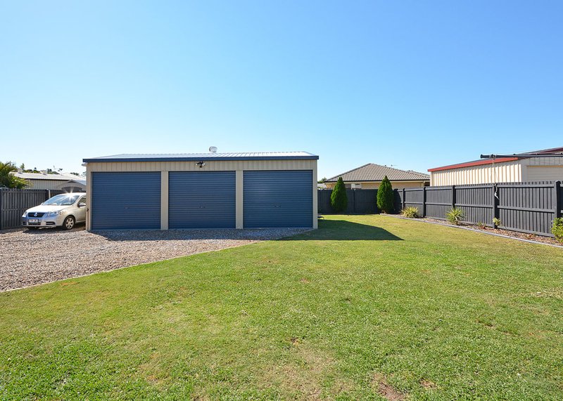 Photo - 18 Archer Drive, Point Vernon QLD 4655 - Image 18