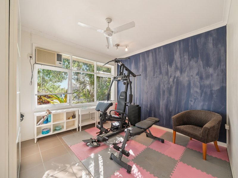 Photo - 18 Armstrong Street, Clontarf QLD 4019 - Image 12