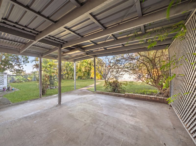 Photo - 18 Armstrong Street, Clontarf QLD 4019 - Image 19