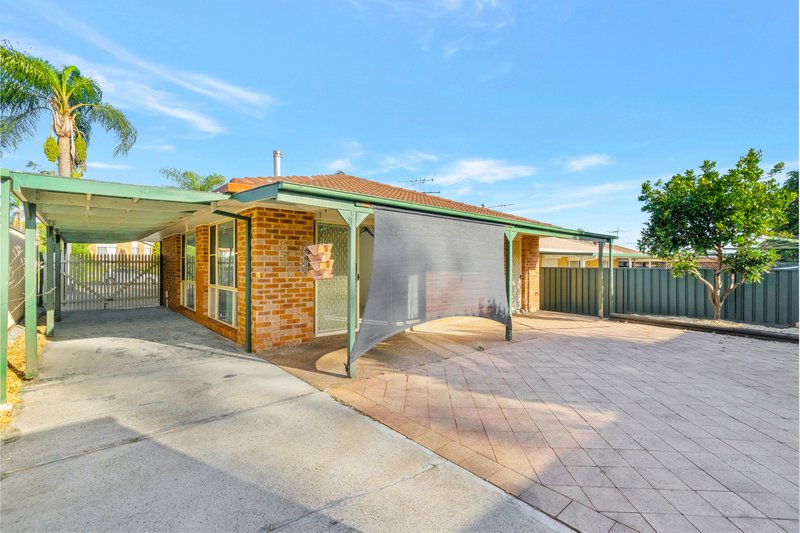 Photo - 18 Arnold Avenue, Green Valley NSW 2168 - Image 12