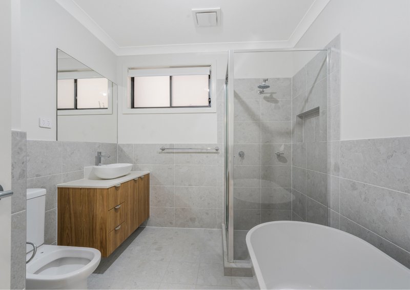 Photo - 18 Aroona Avenue, Austral NSW 2179 - Image 13