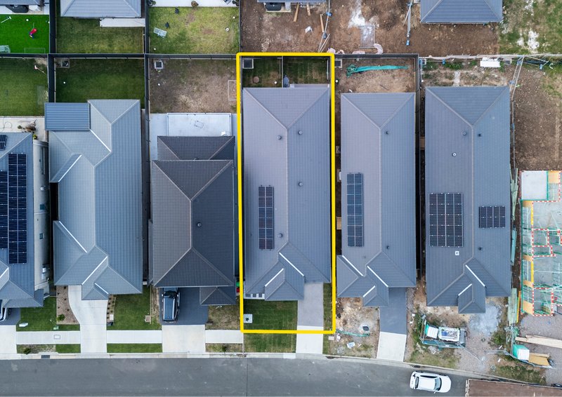 Photo - 18 Aroona Avenue, Austral NSW 2179 - Image 21