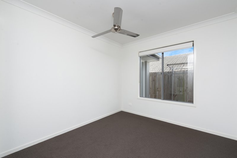 Photo - 18 Arrowsmith Crescent, Ormeau Hills QLD 4208 - Image 12