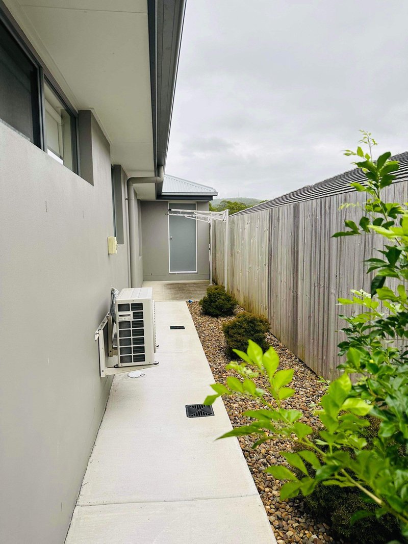 Photo - 18 Arrowsmith Crescent, Ormeau Hills QLD 4208 - Image 19