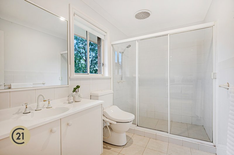 Photo - 18 Arundel Way, Cherrybrook NSW 2126 - Image 12