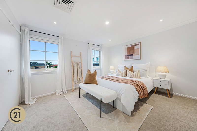 Photo - 18 Arundel Way, Cherrybrook NSW 2126 - Image 13