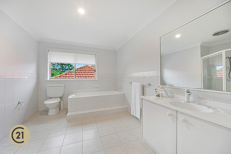 Photo - 18 Arundel Way, Cherrybrook NSW 2126 - Image 15