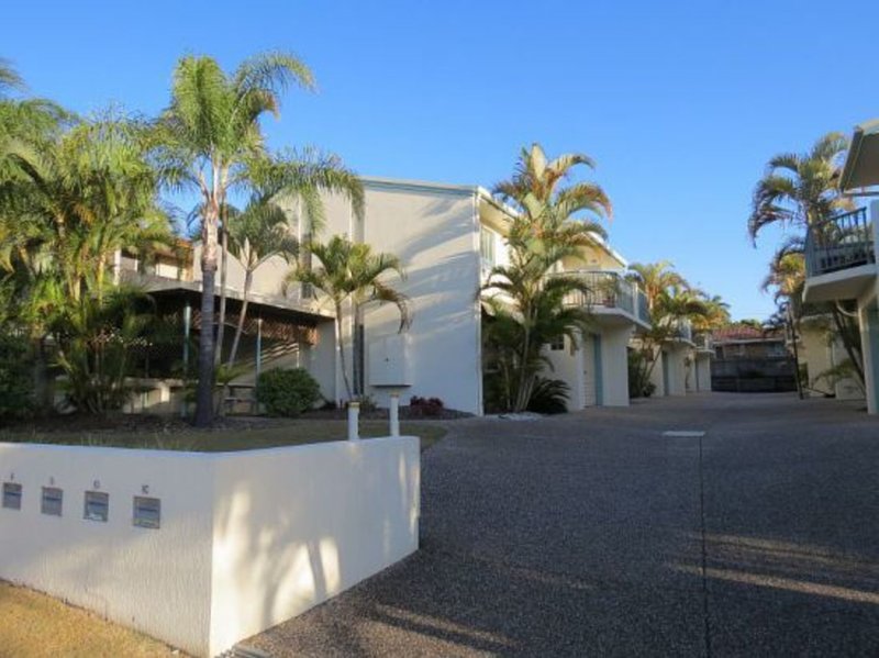 Photo - 1/8 Arwen Street, Maroochydore QLD 4558 - Image 16