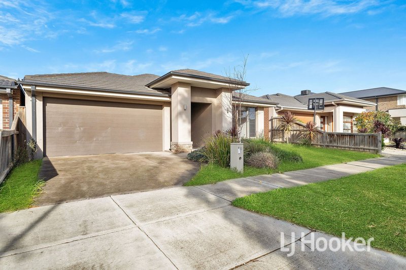 Photo - 18 Aspera Drive, Werribee VIC 3030 - Image 19