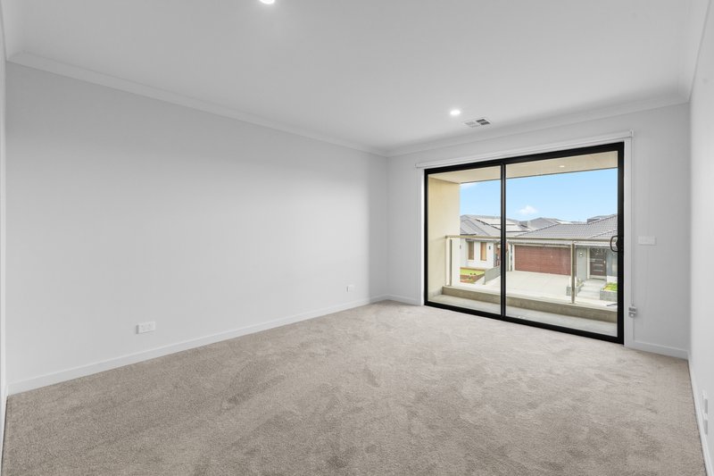Photo - 18 Aspley Street, Tarneit VIC 3029 - Image 5