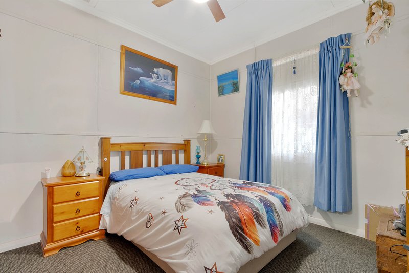 Photo - 18 Baker Road, Hamley Bridge SA 5401 - Image 2