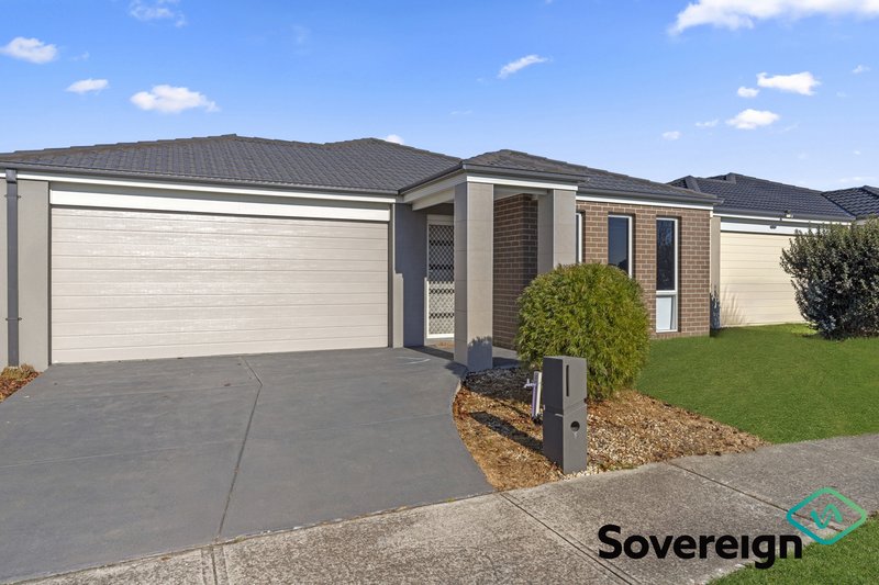 Photo - 18 Bales Road, Cranbourne East VIC 3977 - Image 1