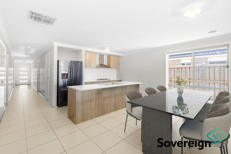 Photo - 18 Bales Road, Cranbourne East VIC 3977 - Image 3