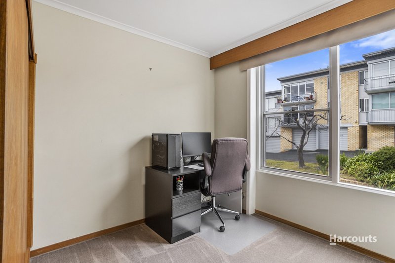 Photo - 1/8 Ballawinnie Road, Lindisfarne TAS 7015 - Image 9