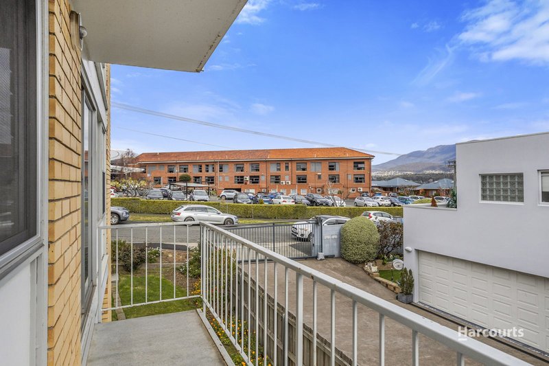 Photo - 1/8 Ballawinnie Road, Lindisfarne TAS 7015 - Image 10