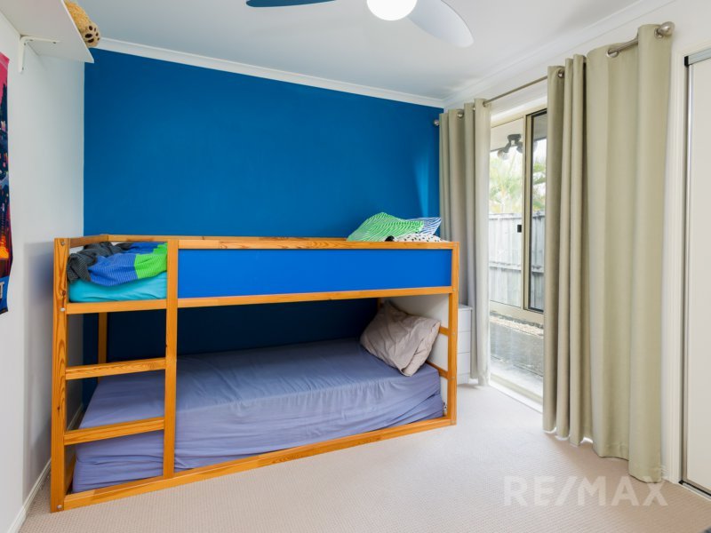 Photo - 18 Balmain St , Varsity Lakes QLD 4227 - Image 13