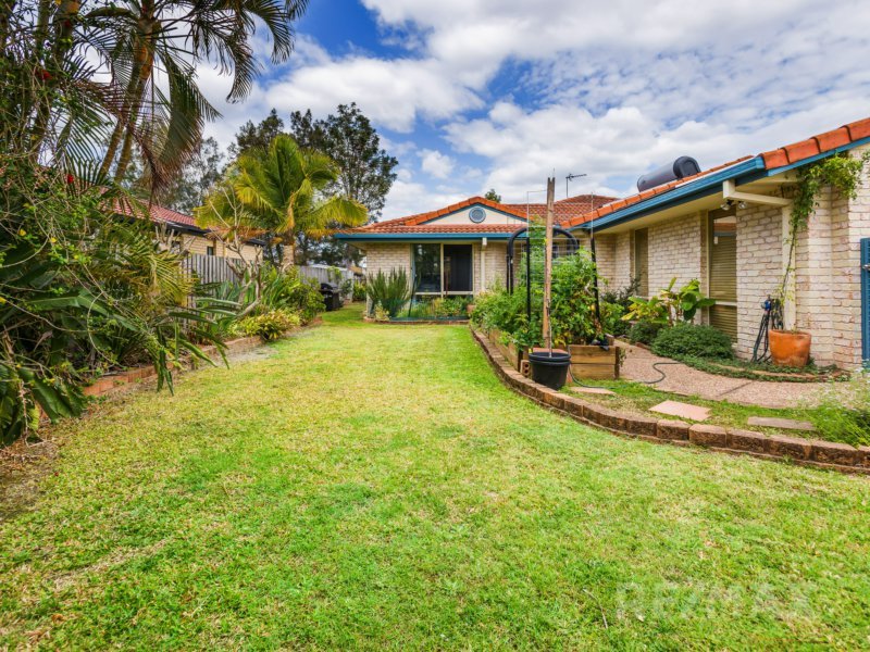 Photo - 18 Balmain St , Varsity Lakes QLD 4227 - Image 15