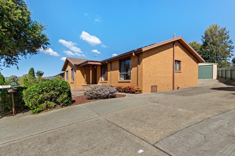 Photo - 18 Bandulla Street, Isabella Plains ACT 2905 - Image 16