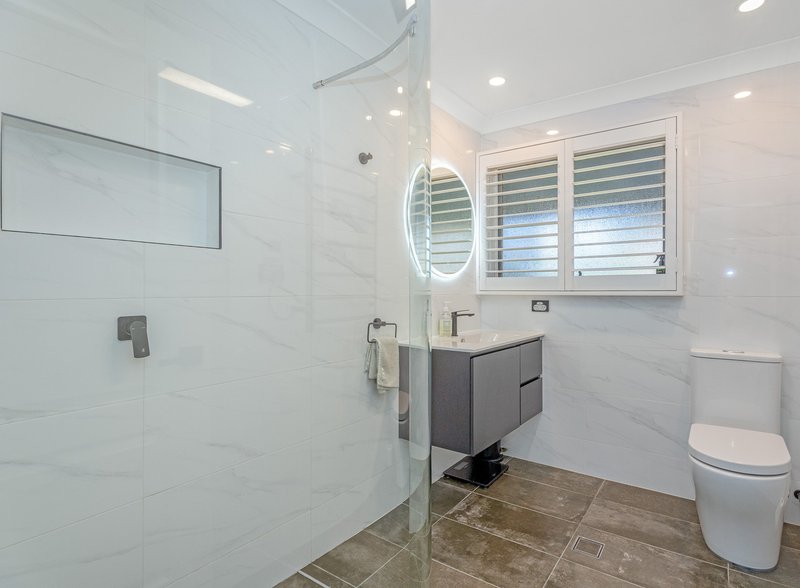 Photo - 18 Banksia Road, Wentworth Falls NSW 2782 - Image 12