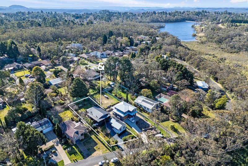Photo - 18 Banksia Road, Wentworth Falls NSW 2782 - Image 20